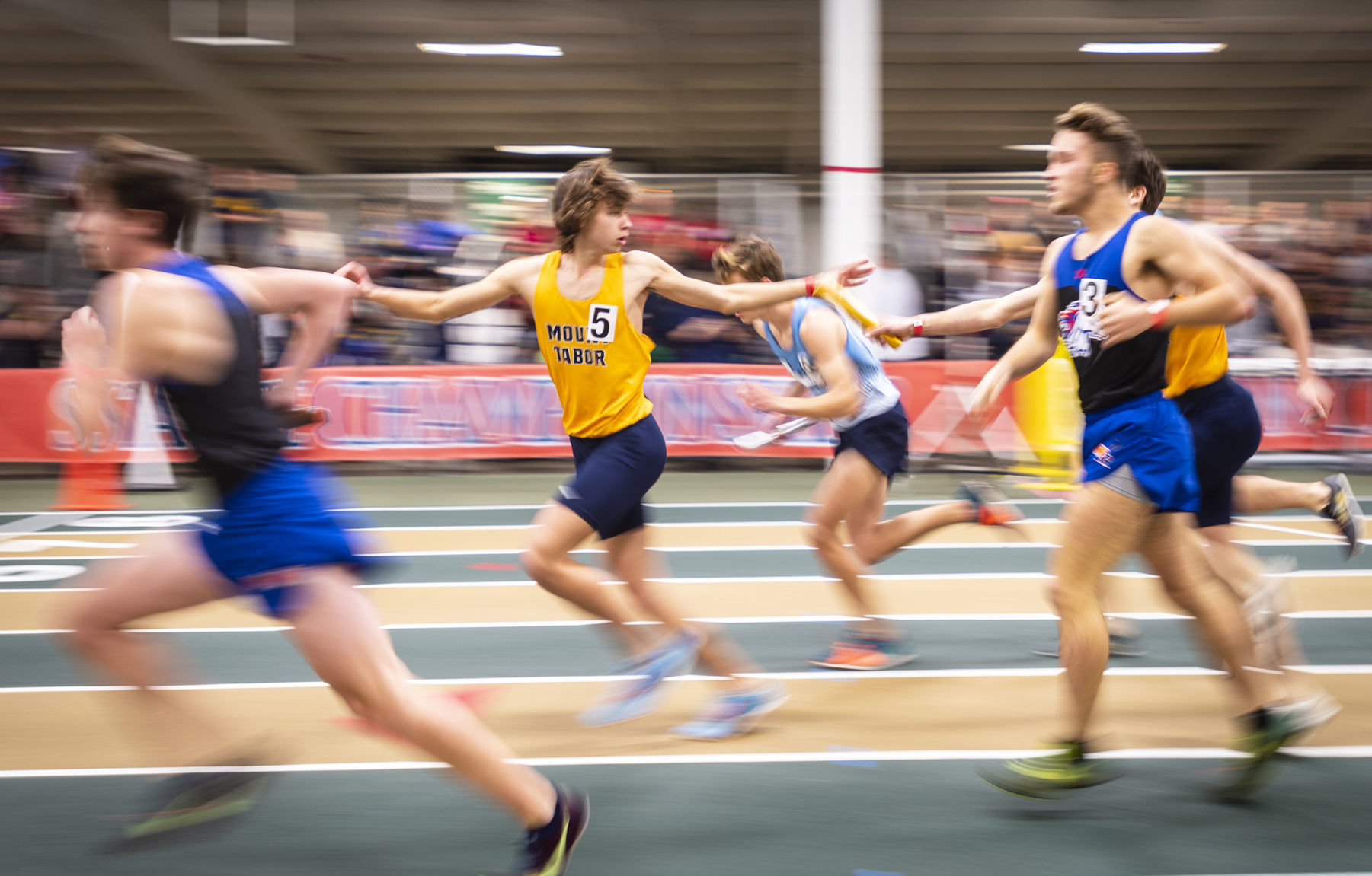 Indoor3a